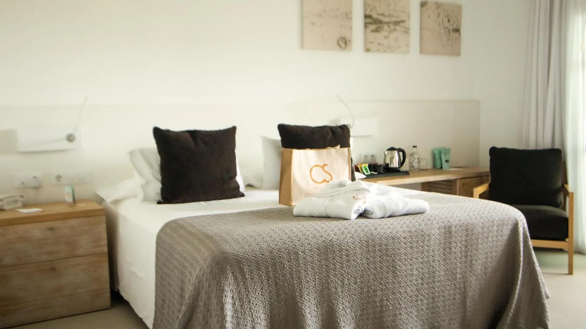 Hotel Cala Saona & Spa